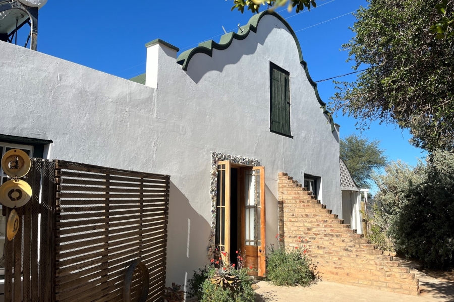 4 Bedroom Property for Sale in Steytlerville Eastern Cape